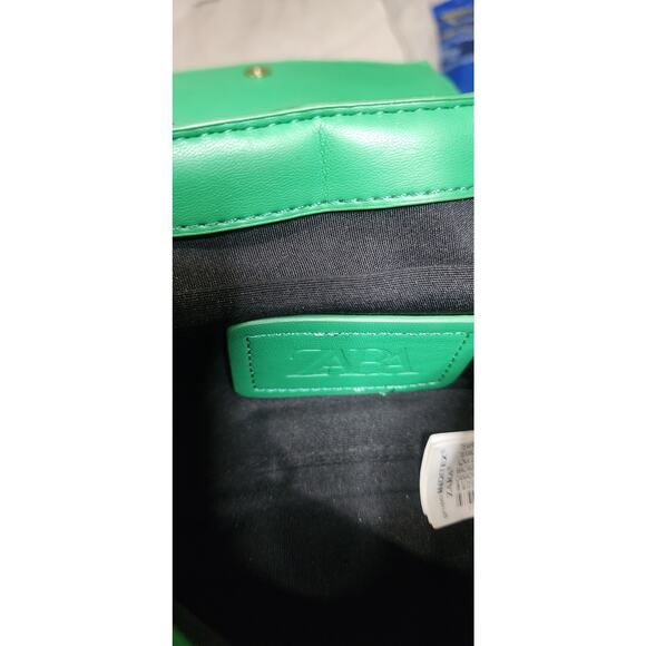 Zara Green Faux Leather Rectangle Medium Size Gold rustic Chain Shoulder Bag - Picture 4 of 11